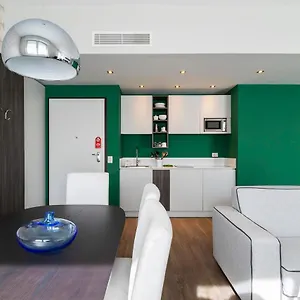 https://contempora-apartments-cavallotti-13-a62.italymilanhotels.net